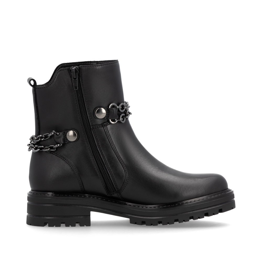 Black remonte women´s ankle boots D2285-00 with detachable chain as well as zipper. Shoe inside.