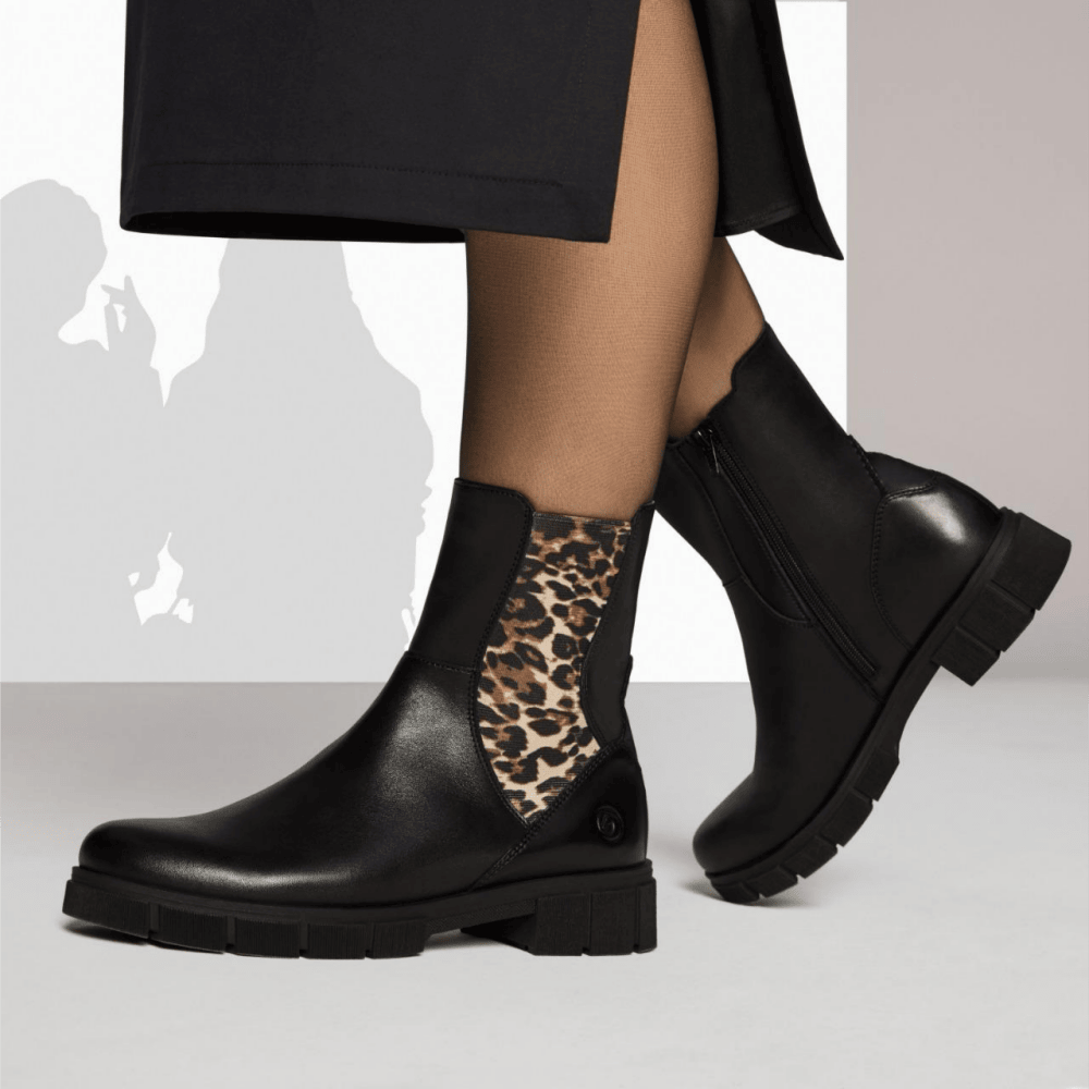 remonte Chelsea Boots d2s70-03 mit Leoprint schwarz