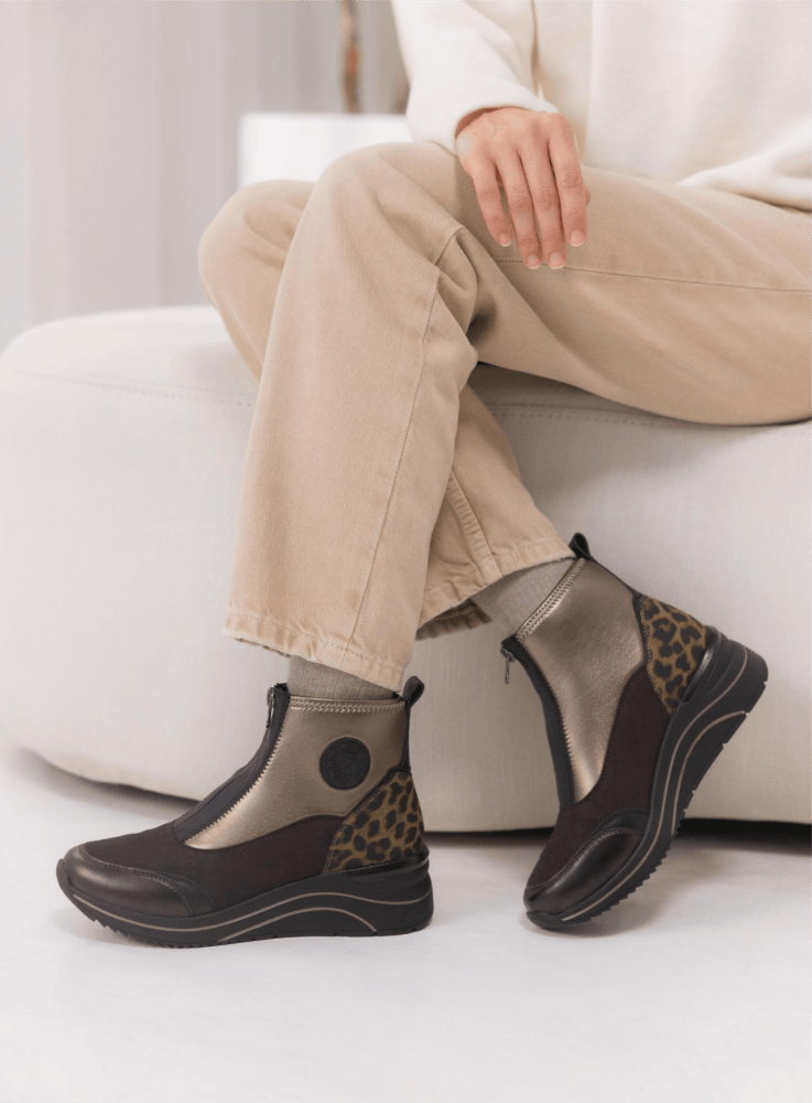 Remonte Kurzstiefel dd0t78-90 mit Leoprint