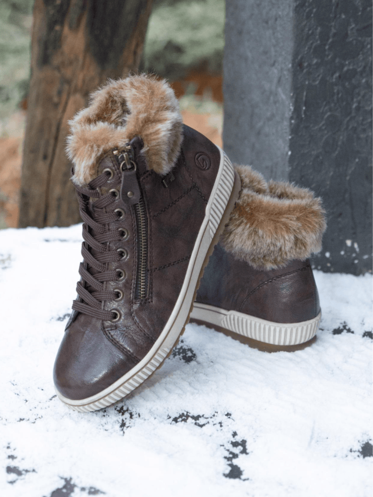 Remonte Schnürstiefel d0780-25 für den Winter.