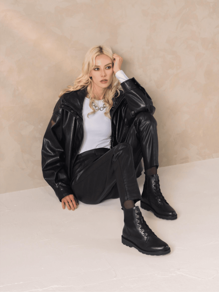 remonte Damen Schnürstiefel D3S71-00.