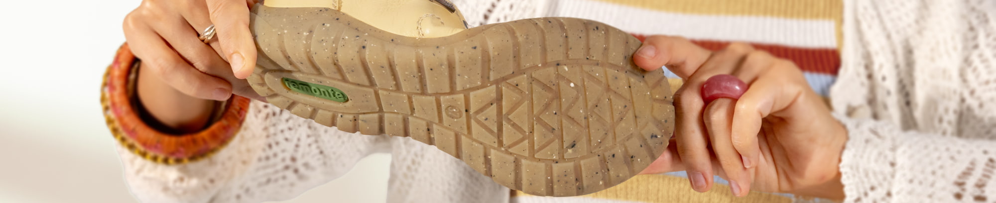 Remonte shoes with highflex sole.