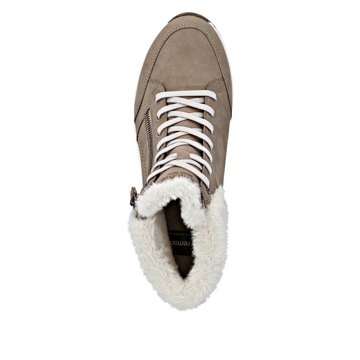 Braune remonte Damen Schnürstiefel D0T77-20 mit wasserabweisender TEX-Membran. Schuh von oben.