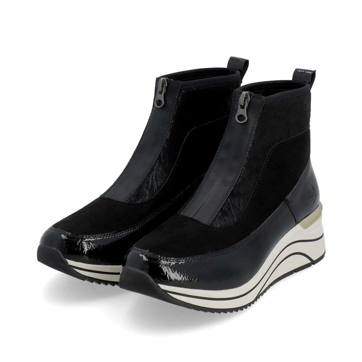 Nachtschwarze remonte Damen Sneaker D0T71-01 mit Reißverschluss sowie einem Keilabsatz. Schuhpaar schräg.