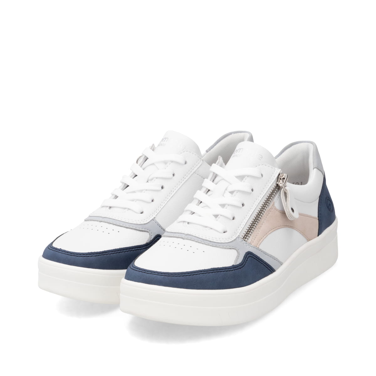 Weiße remonte Damen Sneaker Low D0J01-85 mit einem Reißverschluss. Schuhpaar seitlich schräg.