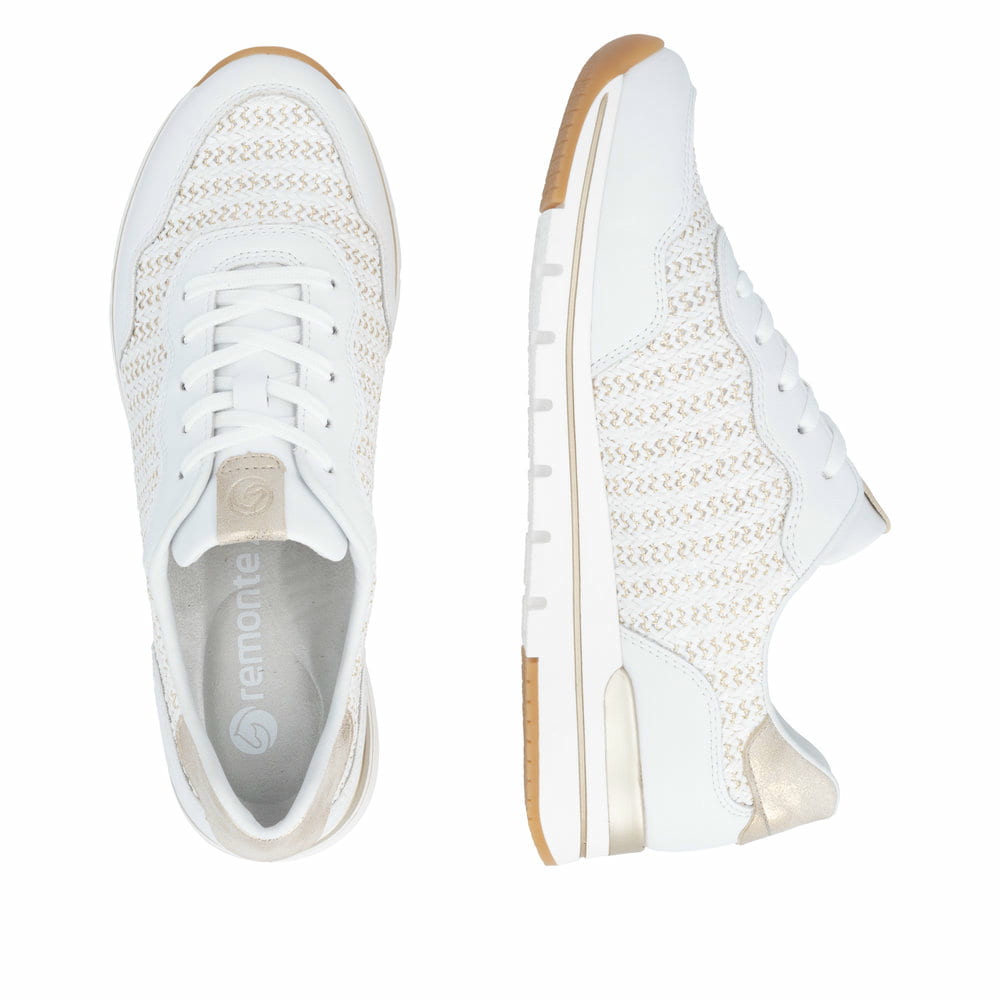 Weiße vegane remonte Damen Sneaker Low R6717-80 mit einer Schnürung. Schuh von oben, liegend.
