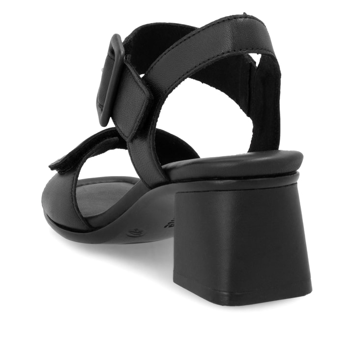 Schwarze remonte Riemchensandaletten D1K51-00 mit einem Klettverschluss. Schuh von hinten.