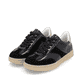 Schwarze remonte Damen Sneaker Low D2C01-03 mit Schnürung sowie Komfortweite G. Schuhpaar seitlich schräg.