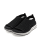 Schwarze remonte Riemchensandalen D1J55-00 mit einem Gummizug. Schuhpaar seitlich schräg.