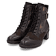 Dunkelbraun-bronzene remonte Damen Stiefeletten D2A77-25. Schuhpaar seitlich schräg.