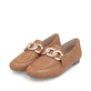 Braune remonte Damen Loafer D0K09-22 mit einem Gummizug. Schuhpaar seitlich schräg.