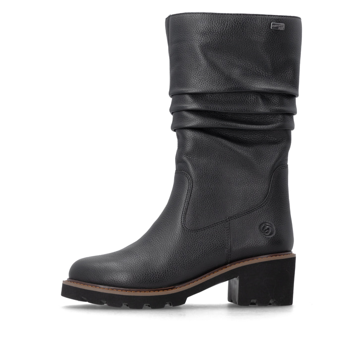 Schwarze remonte Hochschaftstiefel D0A75-01 mit wasserabweisender TEX-Membran. Schuh Außenseite.