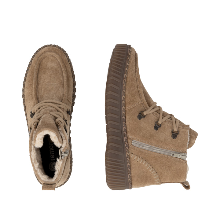 Camelfarbene remonte Damen Schnürstiefel D4A72-20 mit Mokassin-Optik. Schuh von oben, liegend.