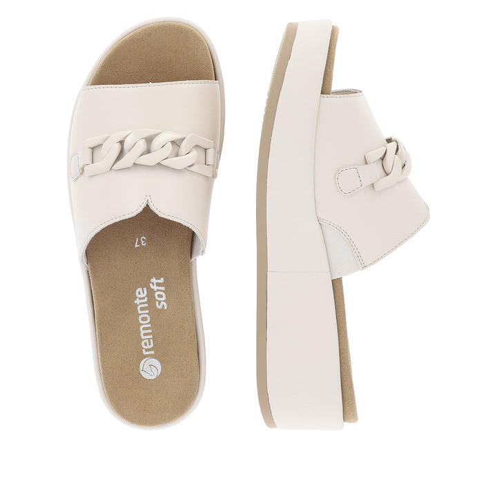Vanillebeige remonte Damen Pantoletten D1N51-80 mit modischer Kette. Schuh von oben, liegend.