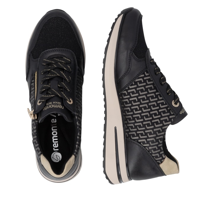 Vegane, schwarze remonte Damen Sneaker D1G08-07 mit goldenen Details. Schuh von oben, liegend.