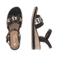 Schwarze remonte Keilsandaletten D6461-02 mit einem Klettverschluss. Schuh von oben, liegend.