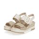 Beige remonte Keilsandaletten D1P50-90 mit einem Klettverschluss. Schuhpaar seitlich schräg.