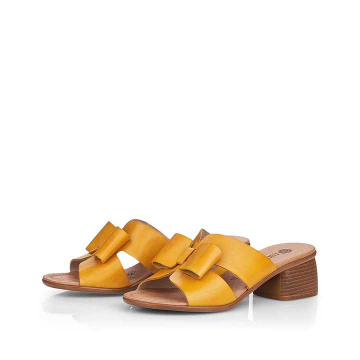 
Hellbeige remonte Damen Schnürstiefel R8484-60 mit Schnürung und Reißverschluss. Schuh seitlich schräg