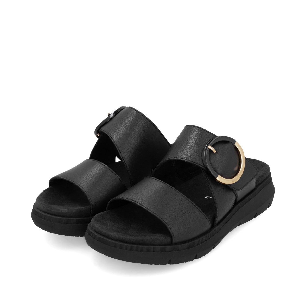 Schwarze remonte Damen Pantoletten D2K51-00 mit einem Klettverschluss. Schuhpaar seitlich schräg.