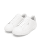 Weiße remonte Damen Sneaker Low D2J00-80 mit Schnürung sowie der Komfortweite G. Schuhpaar seitlich schräg.