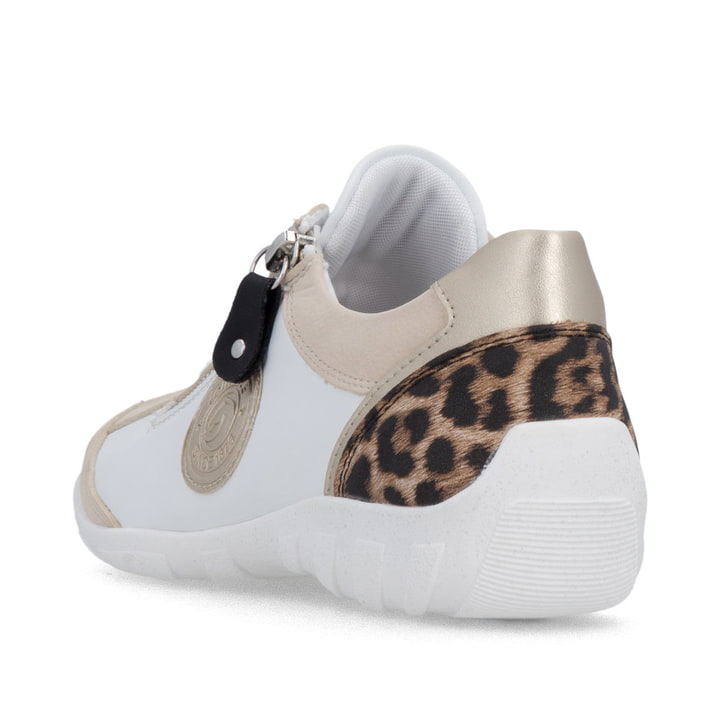 Chaussures à lacets remonte blanches vegan pour femme R3408-83. Chaussure vue de l'arrière.