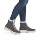 Grauweiße remonte Damen Schnürstiefel D2U73-45 mit griffiger Glass-Fibre Sohle. Schuh am Fuß.
