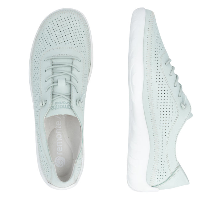 Grüne remonte Damen Slipper R3521-52 mit einem Gummizug sowie der Komfortweite G. Schuh von oben, liegend.