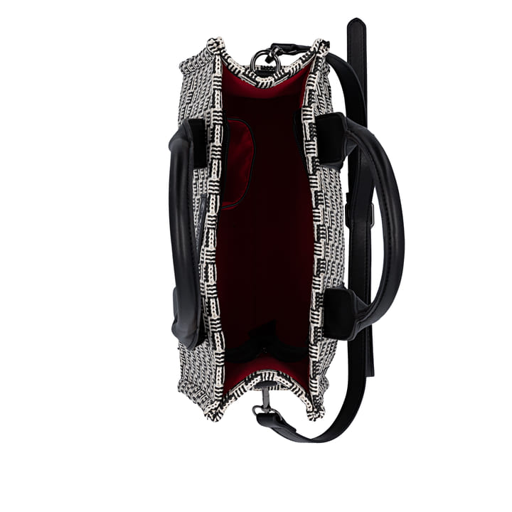 Sac à main remonte Q0767-02 noir avec motif tressé et bretelles amovibles ajustables.  Ouvert.