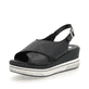 Nachtschwarze remonte Keilsandaletten D1P53-00 mit einem Klettverschluss. Schuh seitlich schräg.
