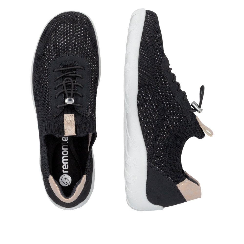 Schwarze remonte Damen Slipper R3520-03 mit einem Gummizug sowie Komfortweite G. Schuh von oben, liegend.