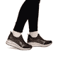 Mocassins remonte métalliques végan femmes D0T08-90 avec fermeture éclair. Chaussure au pied.