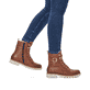 Braune remonte Damen Schnürstiefel D8475-24 mit wasserabweisender TEX-Membran. Schuh am Fuß.