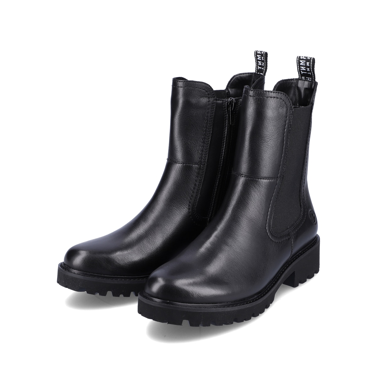 Schwarze remonte Chelsea Boots D8694-00 mit Reißverschluss sowie Komfortweite G. Schuhpaar seitlich schräg.