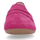 Magentafarbene remonte Damen Loafer D0K02-31 mit einem Elastikeinsatz. Schuh von vorne.