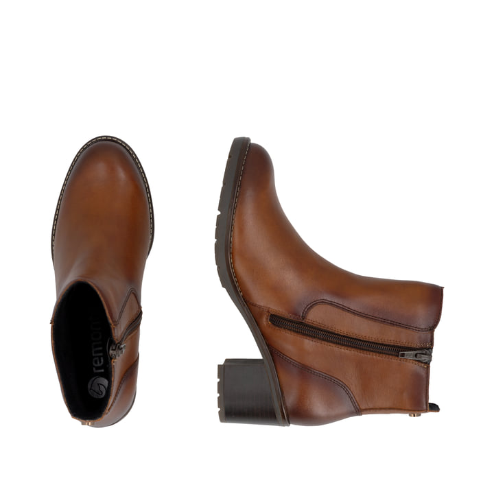 Braune remonte Damen Stiefeletten D2A81-24 mit einem Reißverschluss. Schuh von oben, liegend.
