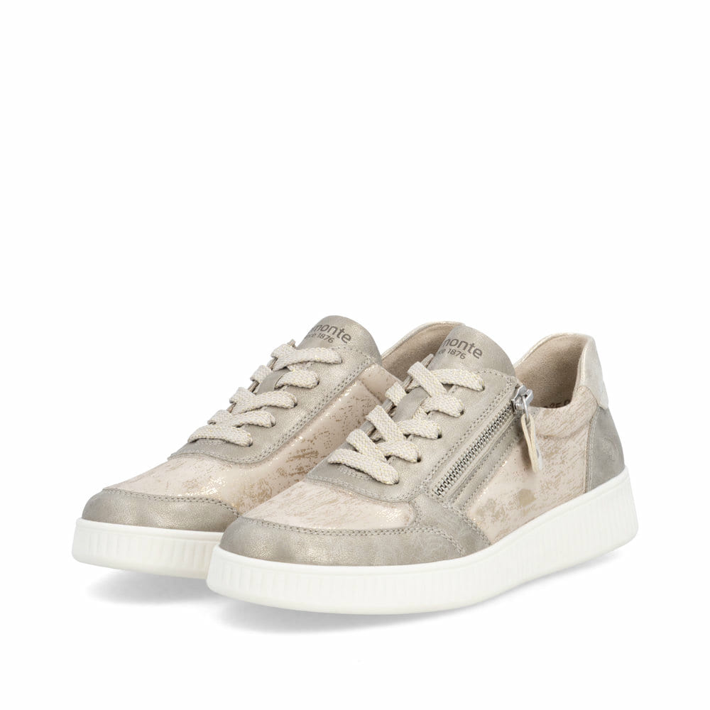 Goldene vegane remonte Damen Sneaker D2E05-60 mit einem Reißverschluss. Schuhpaar seitlich schräg.