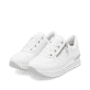 Weiße remonte Damen Sneaker Low D1302-82 mit Reißverschluss sowie Komfortweite G. Schuhpaar seitlich schräg.
