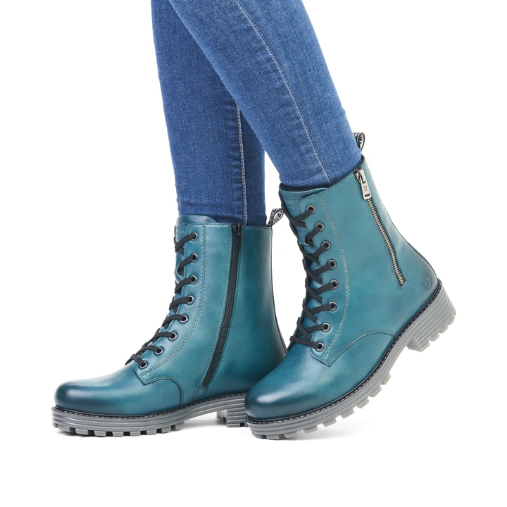 
Cyanblaue remonte Damen Schnürstiefel D0W71-12 mit Schnürung und Reißverschluss. Schuh am Fuß
