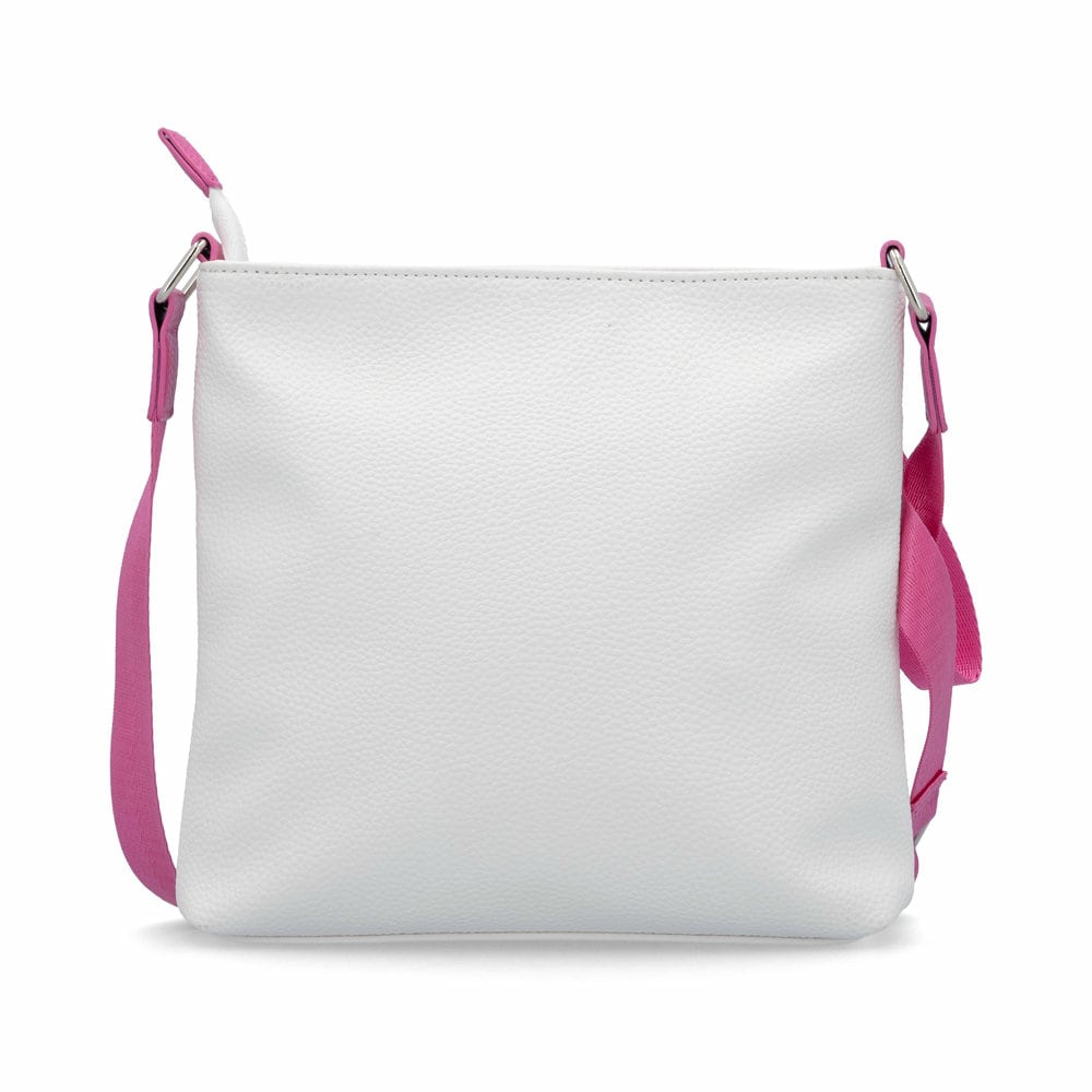 remonte Damen Handtasche Q0627-00 in Glanzschwarz aus Kunstleder mit Überschlag und Reißverschluss. Handtasche getragen.