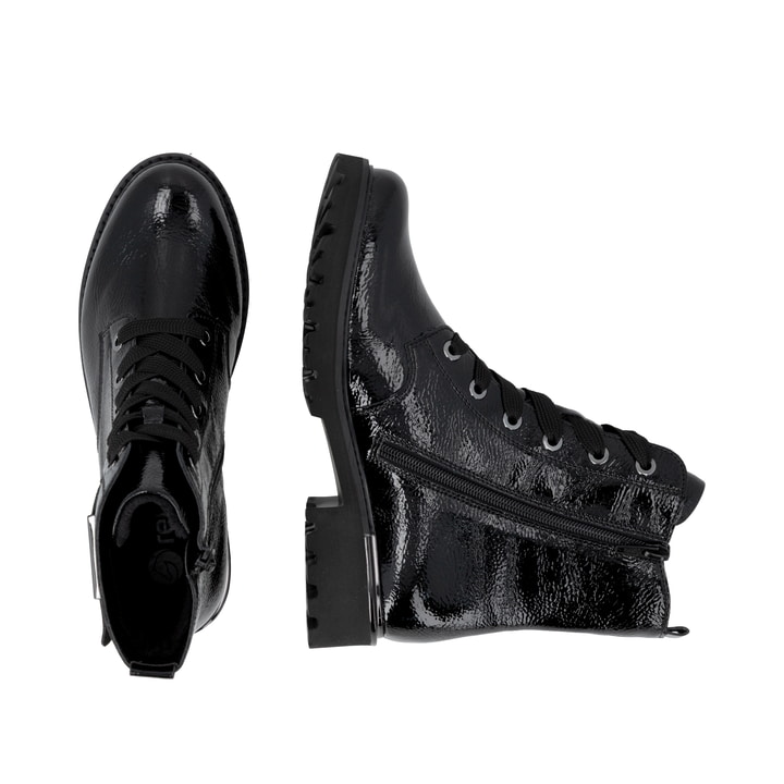 Vegane, schwarze remonte Damen Schnürstiefel D8683-03 mit einem Reißverschluss. Schuh von oben, liegend.
