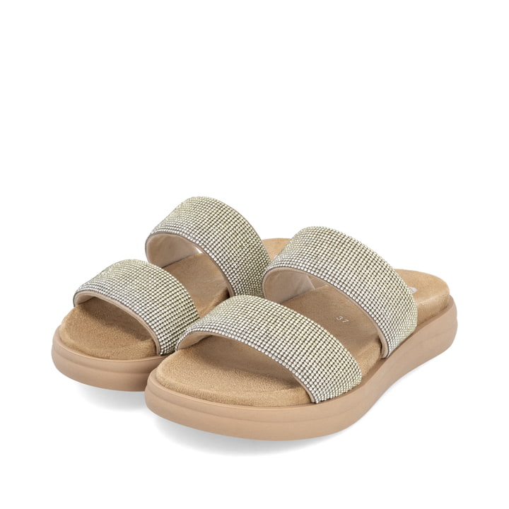 Metallische vegane remonte Damen Pantoletten D2N50-90 mit einem weichen Fußbett. Schuhpaar seitlich schräg.