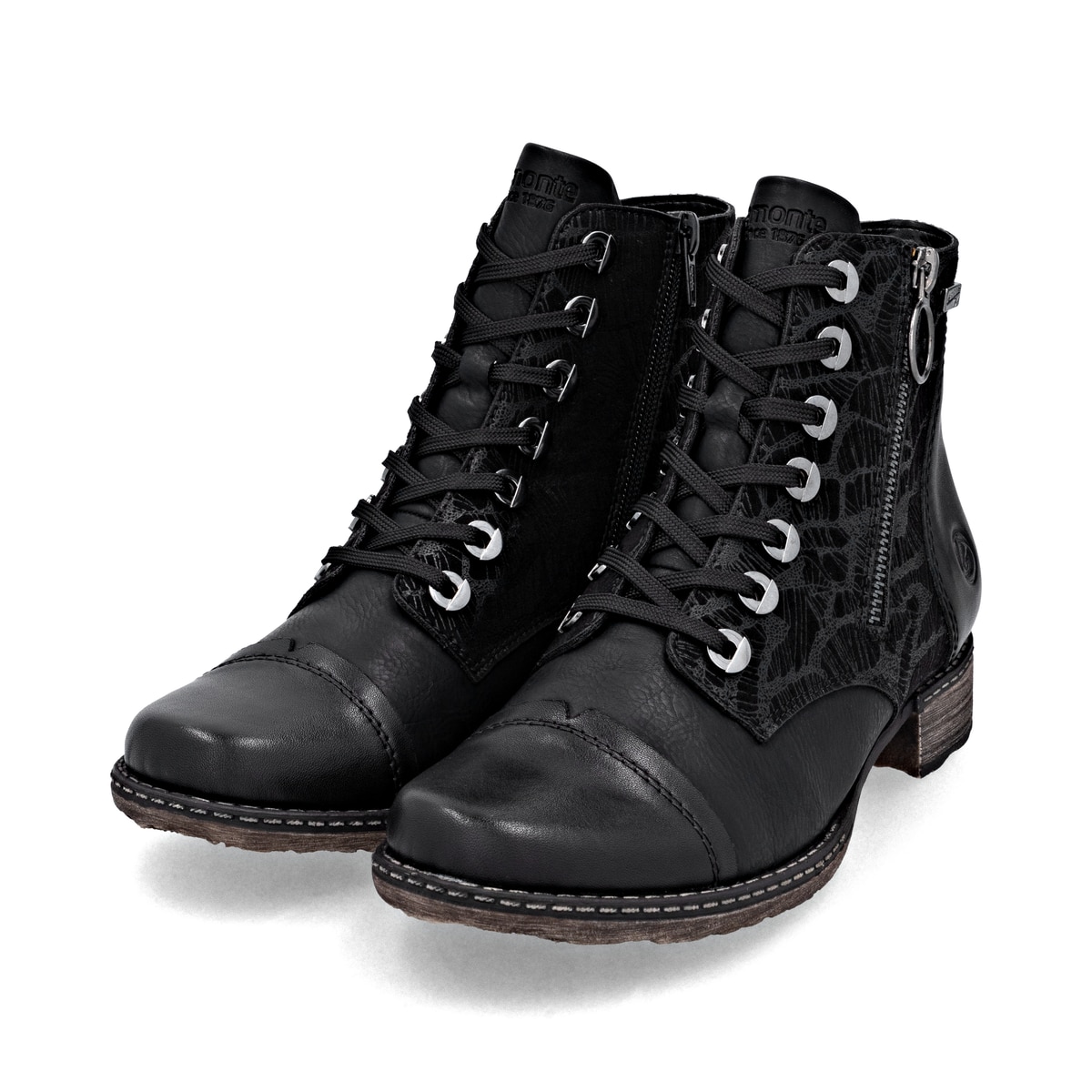 Schwarze remonte Damen Schnürstiefel D4382-00 mit wasserabweisender TEX-Membran. Schuhpaar seitlich schräg.