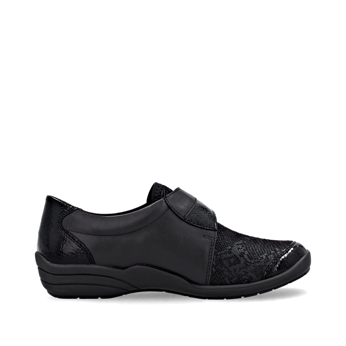 Mocassins remonte noirs pour femme R7600-00 avec fermeture velcro. Chaussure vue de l'arrière.
