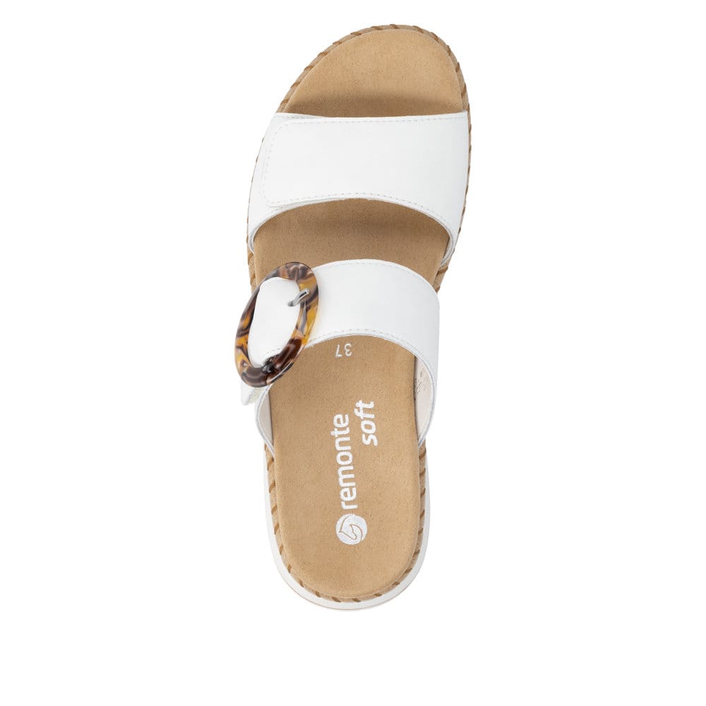 Weiße remonte Damen Pantoletten D3J51-80 mit trendiger Schnalle. Schuh von oben.