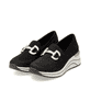 Schwarze remonte Damen Loafer D0T12-02 mit einem Gummizug sowie der Extraweite H. Schuhpaar seitlich schräg.