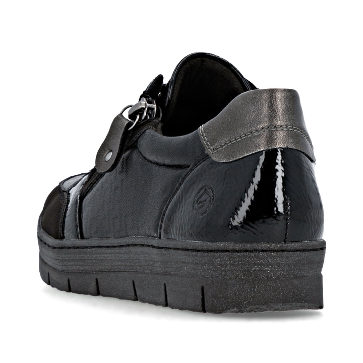 Schwarze remonte Damen Sneaker D5831-04 mit einem Reißverschluss. Schuh von hinten.