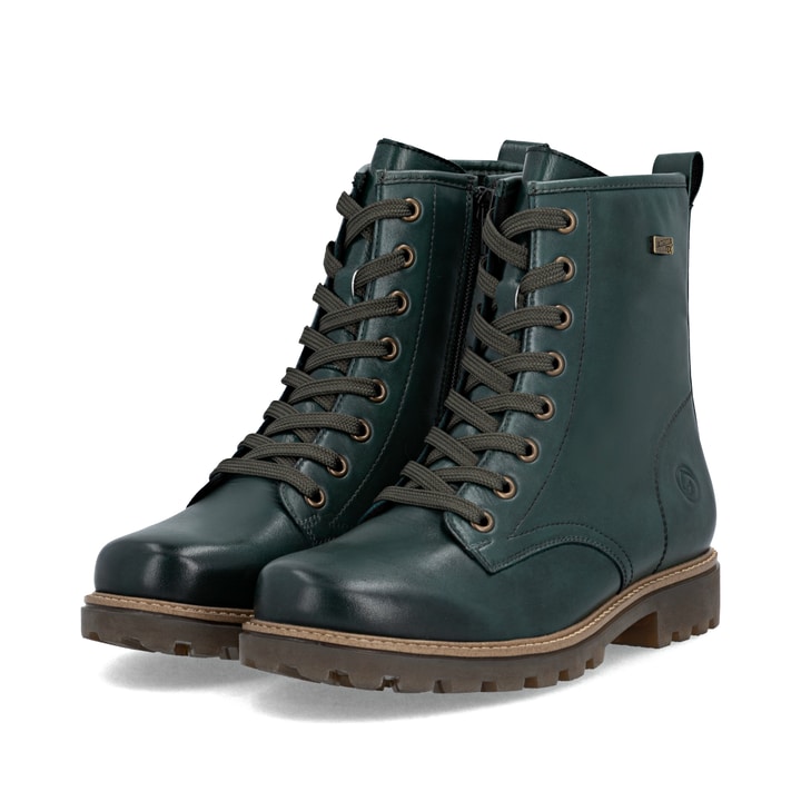 Grüne remonte Damen Schnürstiefel D3C70-54 mit wasserabweisender TEX-Membran. Schuhpaar seitlich schräg.