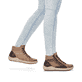 
Hellbeige remonte Damen Schnürstiefel R7998-60 mit Schnürung und Reißverschluss. Schuh seitlich schräg