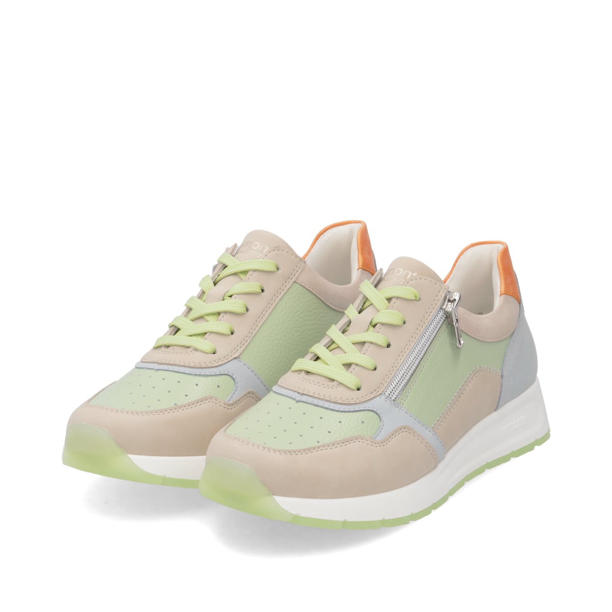 Grüne remonte Damen Sneaker Low D2G00-52 mit Reißverschluss sowie Komfortweite G. Schuhpaar seitlich schräg.