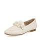 Macciatoweiße remonte Damen Loafer D0K00-80 mit einem Elastikeinsatz. Schuh seitlich schräg.